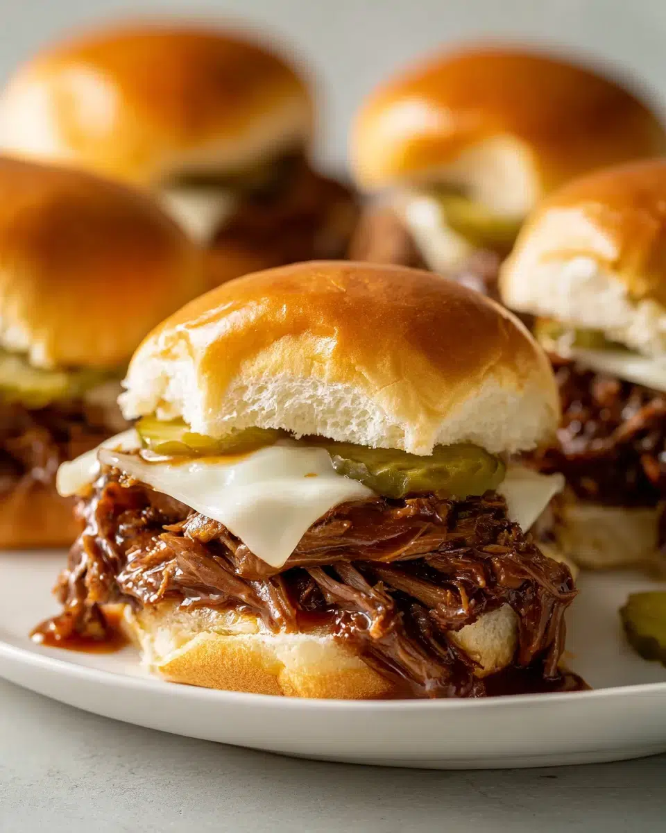 crockpot shredded beef sliders ingredients 1